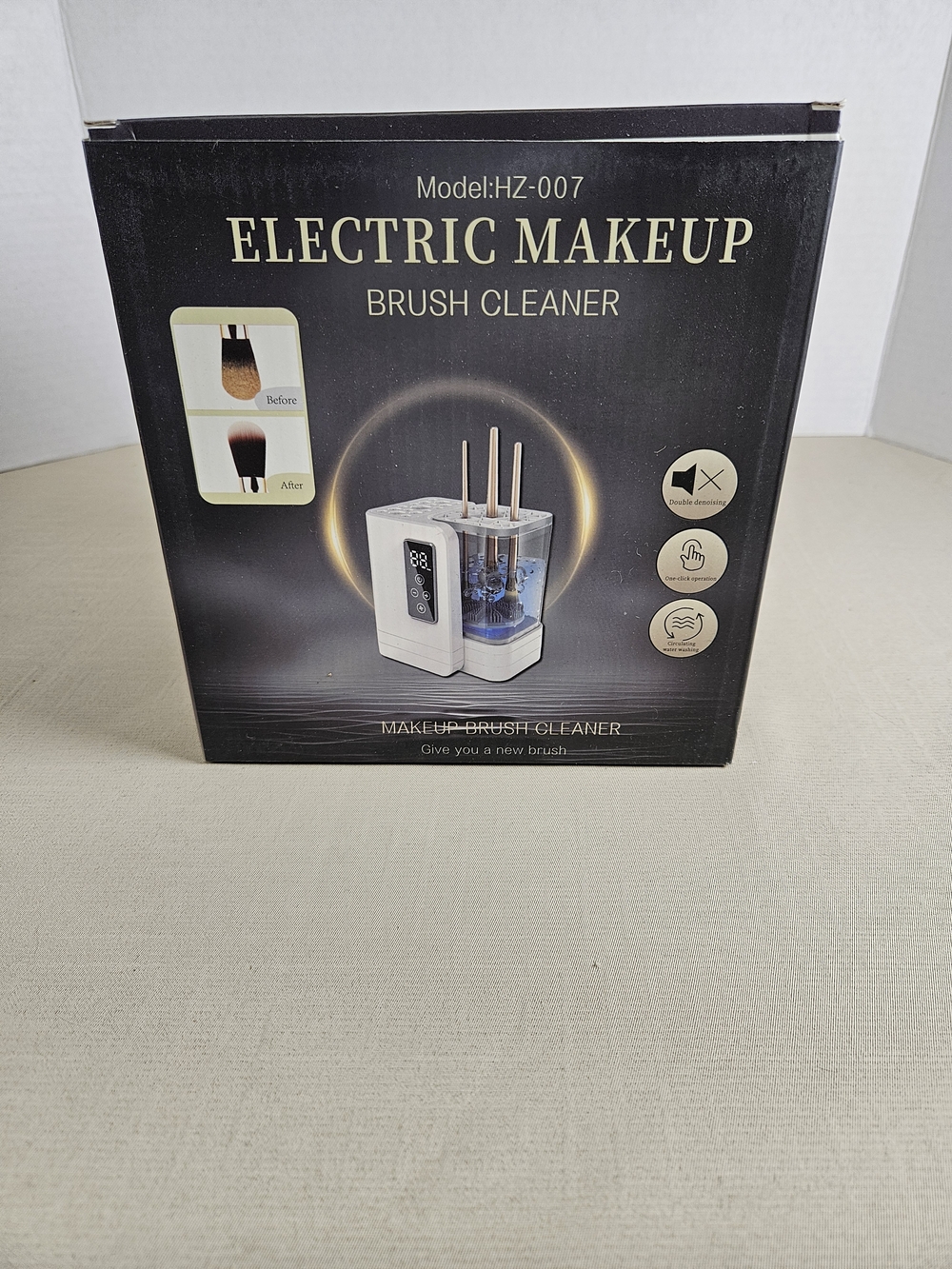 Electric Makeup Brush Cleaner - Model HZ-007 - Black & White